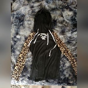 New Black Leopard Print Lightweight Hoodie Size Large Boutique Brand